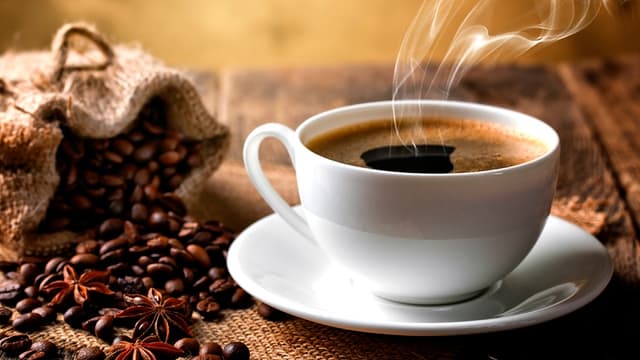 Người bệnh gan có uống được cà phê không?
